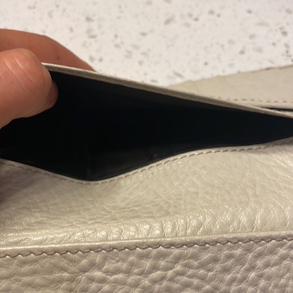 Gucci woman’s canvas and cream leather wallet - Picture 11 of 16